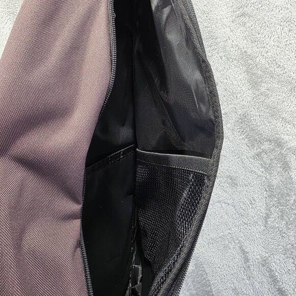 Carhartt Sling Bag Crossbody Brown Rain Defender CB0282 10x18x5 Padded Travel - Picture 7 of 9